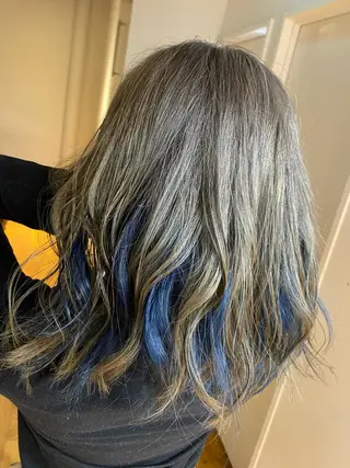 セミロング カラー ヘアアレンジ 久米 治仁のヘアスタイル