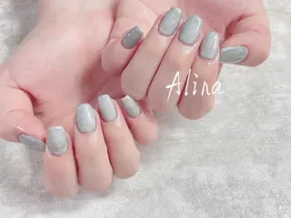 ショート Alina エリナのネイルデザイン