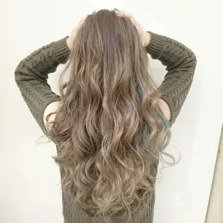 カラー ロング 韓国カラーエクステ 👑代表渡部雅己👑のヘアスタイル