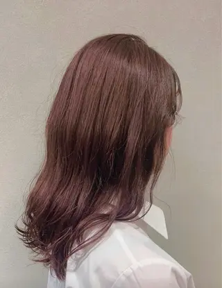 カラー 木寺 樹莉のヘアスタイル