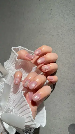 ネイル I-nailロング /ワンホン/キラキラのネイルデザイン