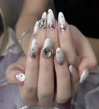 ネイル Queens momoのネイルデザイン