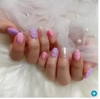 ネイル &ME Mikoのネイルデザイン