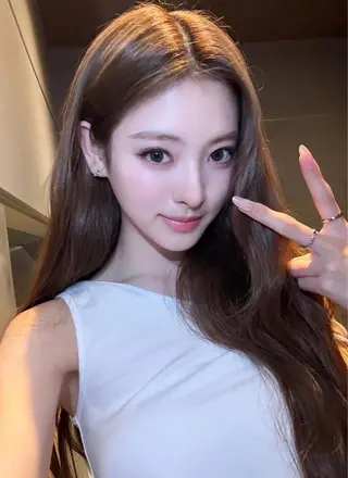 ロング カラー ブリーチなし透明感 艶🌟YOSHIKIのヘアスタイル