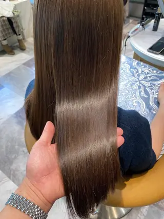 セミロング カラー レイヤーカット/ 顔周り 五島巨幹のヘアスタイル