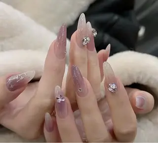 ネイル THE ONE 山本のネイルデザイン