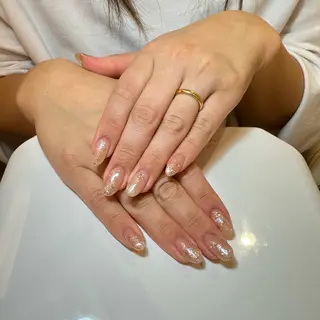 ネイル WHITE HOUSE 芦屋店所属・WHITEHOUSE 梶内のネイルデザイン