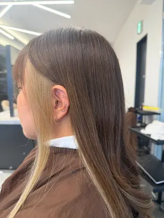 ロング カラー EARTH 浦和店所属・橋本 舞羽のヘアスタイル