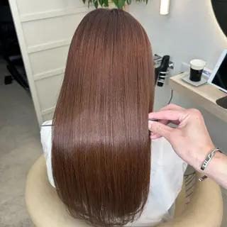 ロング Hui.所属・縮毛矯正・髪質改善 特化 出納 直起のヘアスタイル