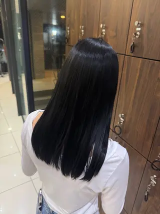 ロング カラー ☆ミディアム 深井朱莉☆のヘアスタイル