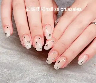 ネイル R inのネイルデザイン