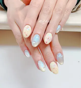 ネイル 胡蝶蘭レディースサロ ンNailMOKAのネイルデザイン