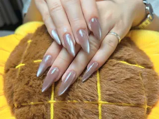 ネイル ゆき 🌻ひまわりサロンのネイルデザイン