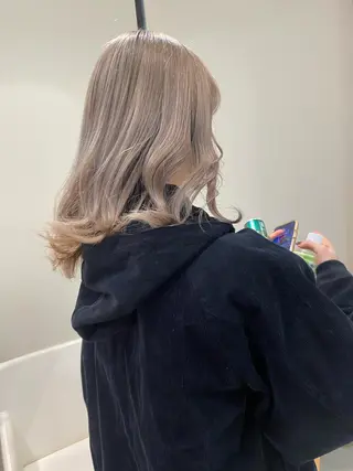 セミロング カラー レイヤーカット /konomiのヘアスタイル