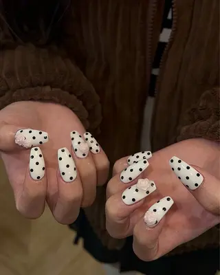 ネイル Nes.Nail所属・Miyagi Asamiのネイルデザイン