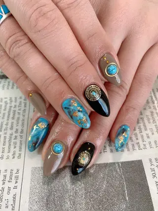 ネイル 森山 舞のネイルデザイン