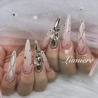 ネイル Lumière/ 超ロング/ワンホンのネイルデザイン