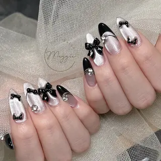 ネイル Maggie Nail🦩のネイルデザイン