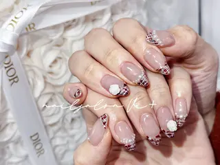 ネイル ✨Nailsalon Vi+✨のネイルデザイン