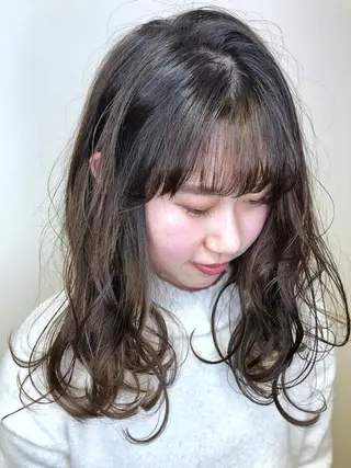 セミロング カラー メンズヘア特化 崎田 成人のヘアスタイル