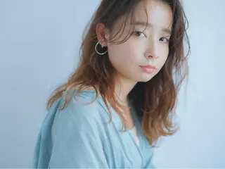 セミロング カラー GO TODAY  SHAIR SALON 梅田NU茶屋町店所属・田中成美/レイヤー カット/透明感カラーのヘアスタイル