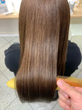 ロング 凪の 旅先のヘアスタイル