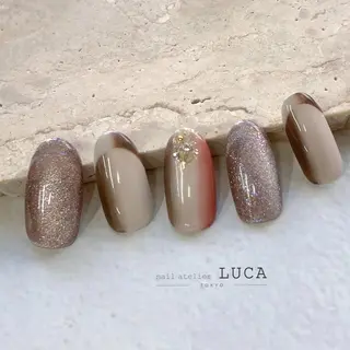 ネイル ネイルアトリエルカ スタッフのネイルデザイン