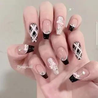ネイル Queen Nail 柏店　クイーンネイルのネイルデザイン