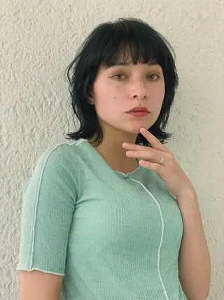 ミディアム 山下 優美のヘアスタイル