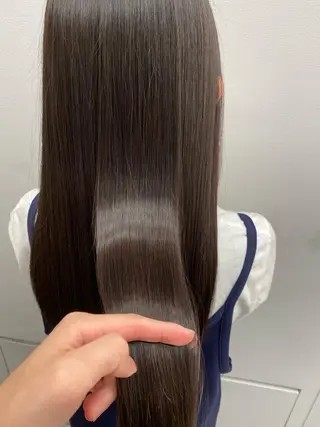 ミディアム カラー パーマ ヘアアレンジ メンズ キッズ ネイル マツエク・マツパ 京都レイヤーカット/ 縮毛矯正/羽柴りくのヘアスタイル