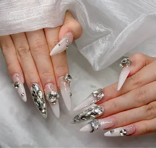 ネイル Lee Ainのネイルデザイン