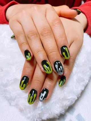 ネイル The Best Beauty受付担当のヘアスタイル