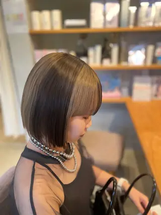 ミディアム カラー momoka 女性限定のヘアスタイル