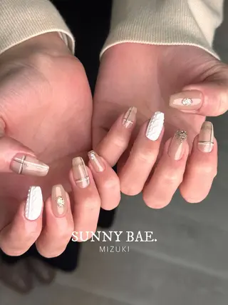 ネイル SUNNY BAE. 🌼MIZUKIのネイルデザイン