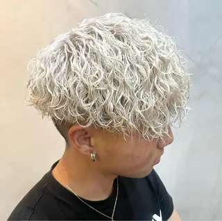 メンズ men's salon gaudi梅田茶屋町店所属・青木 星翔のヘアスタイル
