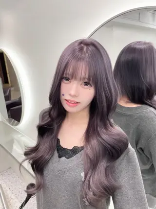 ロング カラー 艶髪ハイトーン 💎yuuki💎のヘアスタイル
