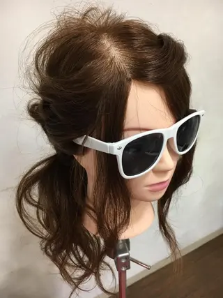 ロング ヘアアレンジ GLAD 萩原のヘアスタイル