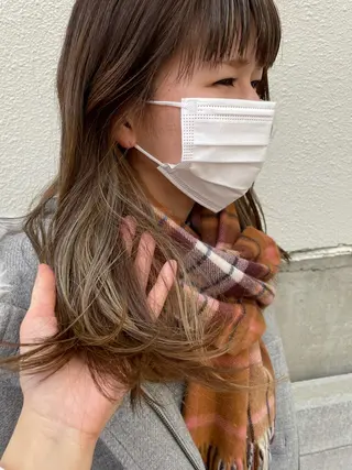 ロング さの あやねのヘアスタイル