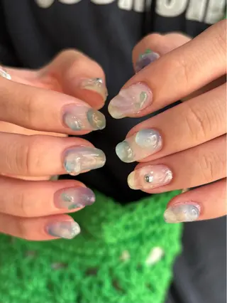 ネイル 🪐富島彩夏 /海外nail🪐のネイルデザイン