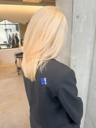 ミディアム カラー ヘアアレンジ ミニボブ/ブリーチ 🌈MISATOのヘアスタイル