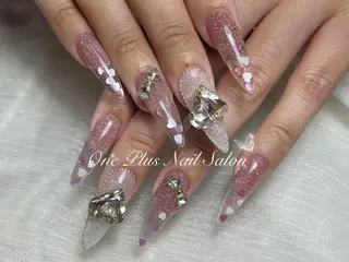 ネイル One Plus Nail Salonのネイルデザイン