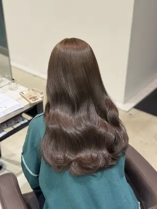 ロング 艶カラー /顔周り◎ 小川泰輝💍のヘアスタイル