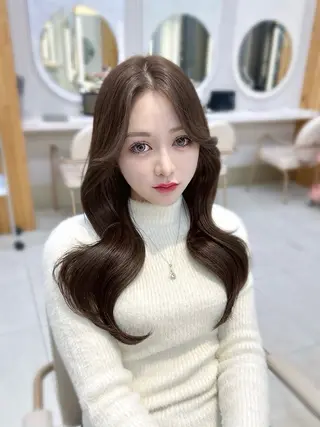 ロング カラー 🇰🇷韓国風くびれ ヘア🇰🇷中村優大のヘアスタイル
