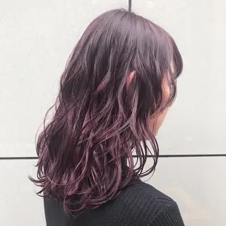 ミディアム カラー ヘアアレンジ Zina渋谷エリア マネージャShionのヘアスタイル