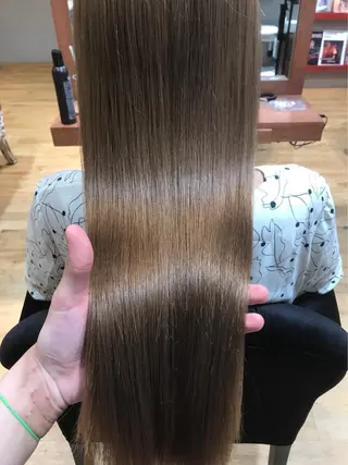 ロング カラー パーマ ヘアアレンジ メンズ キッズ ネイル マツエク・マツパ アティリー 西梅田のヘアスタイル