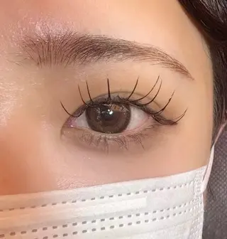 マツエク・マツパ 安藤 まりのヘアスタイル