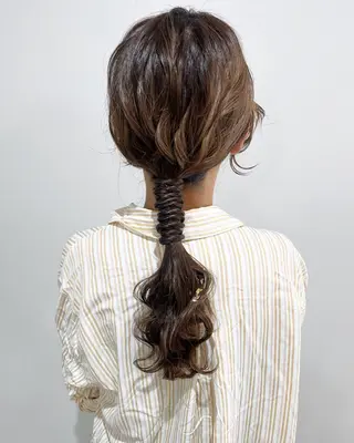 セミロング ヘアアレンジ tomida yukiの眉毛・アイブロウイメージ