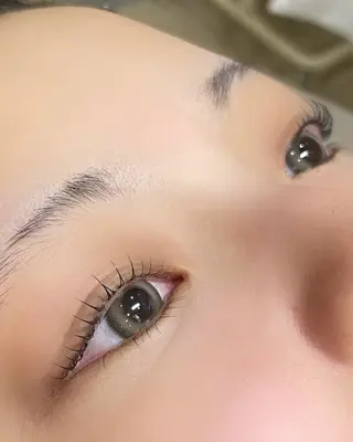 マツエク・マツパ 佐藤 結摩の眉毛・アイブロウイメージ