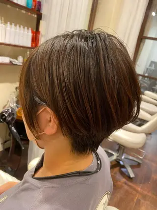 ショート 艶ｶﾗｰ｜ｽﾄﾚｰﾄ 🍟yuki🍟のヘアスタイル