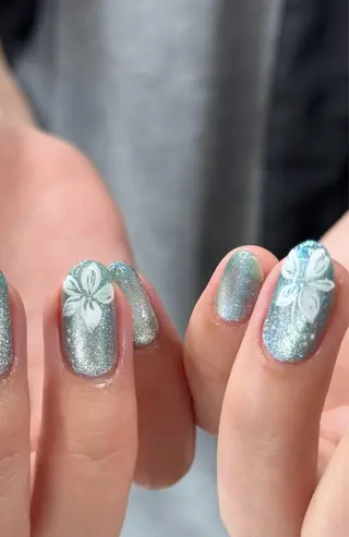 ネイル Ihoji Hotaruのネイルデザイン